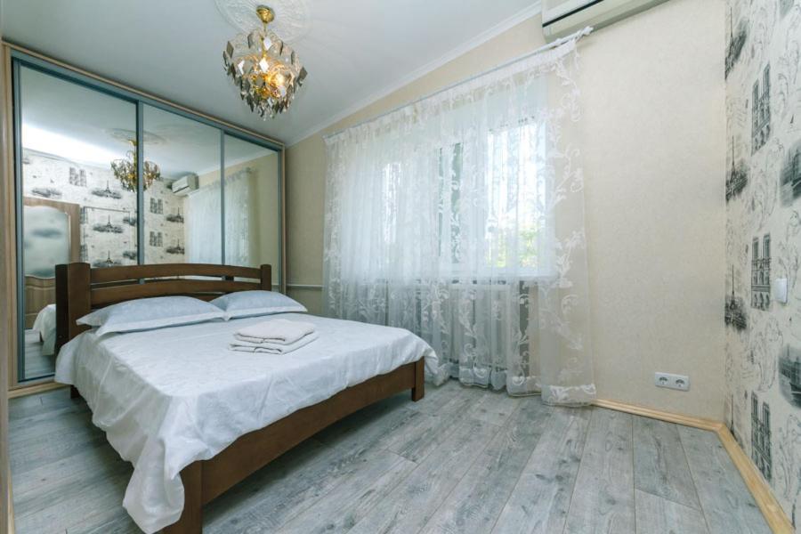 Cozy Apartment On Kpi เคียฟ ภายนอก รูปภาพ